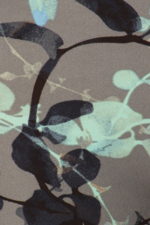 Leggings Depot LDR-R942 Grey With Black and Blue Vines Full Length One Size Leggings