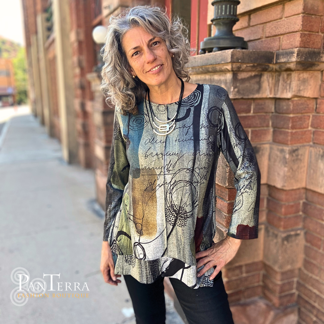 Jess & Jane FB81981 SONNET French Brushed Knit Side-Slit Top With Front Seam