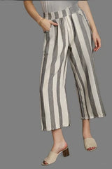 Umgee K6455BK Black Striped Unlined Pants with Frayed Hem and Pockets