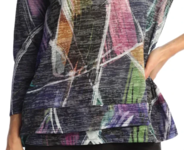 Jess & Jane AJ62121 COMO Burnout Overlap Hem 3/4 Sleeve Top