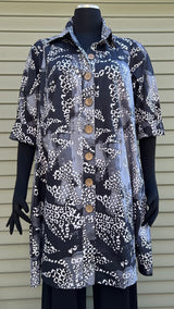 Kikisol 810BK Black Hatch Button Front Tunic/Duster With Coconut Buttons and In Seam Pockets
