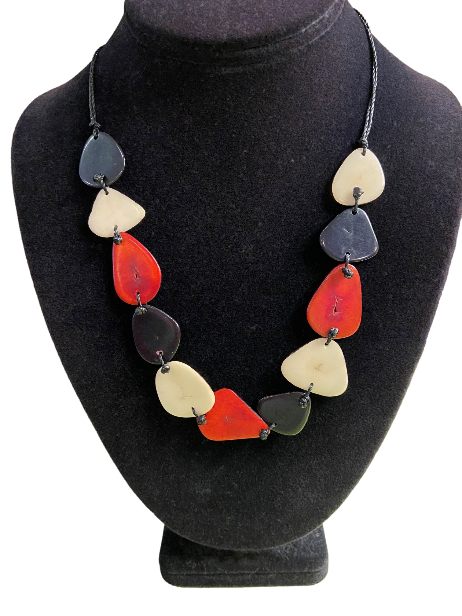 Canoa 1-STRAND Red Black Stone Tagua Necklace