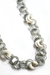 Sea Lily S124A Silver Wire Circles Necklace With White Mother of Pearl Discs