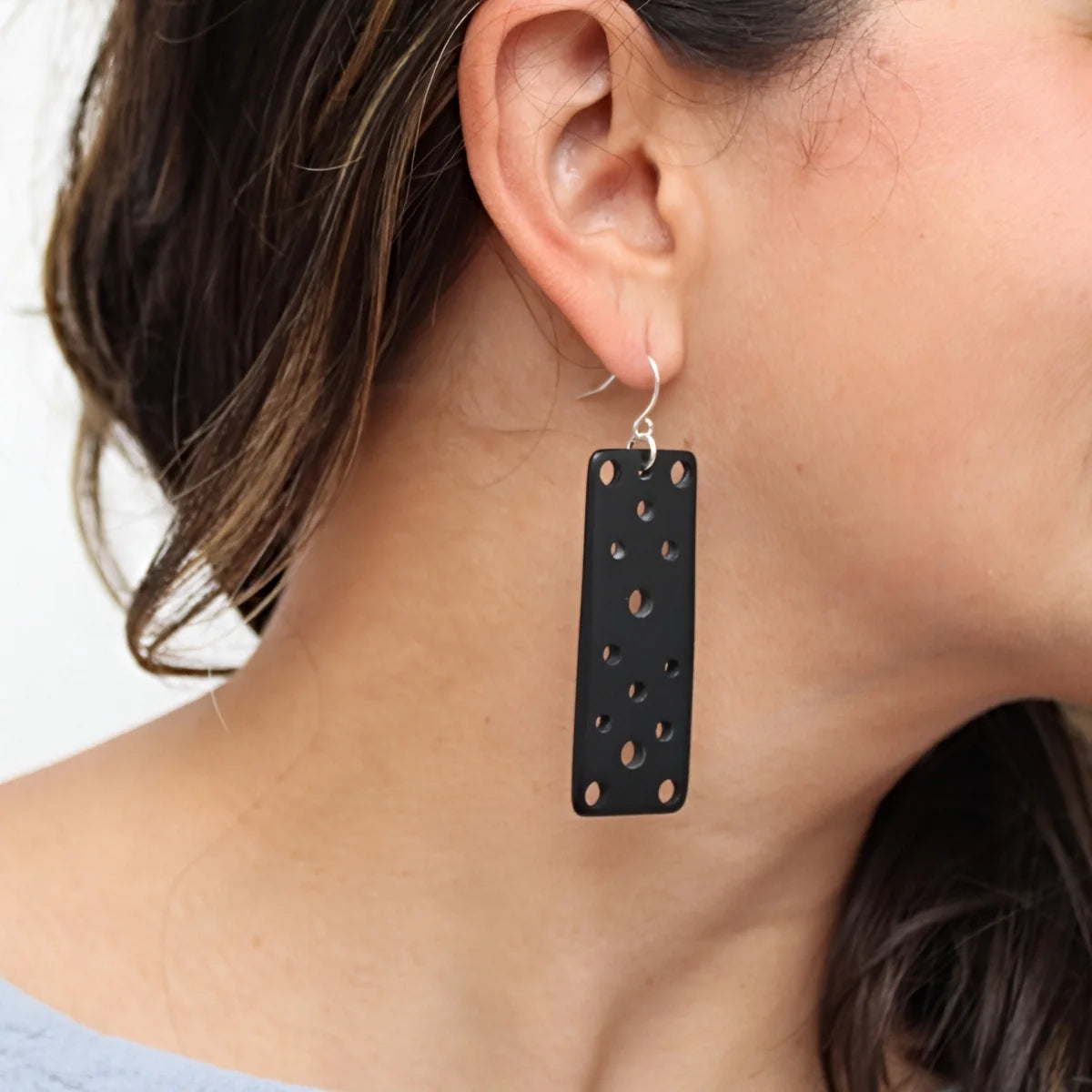 Sylca SD25E23BK Black Rectangle Cut Out Resin Earrings