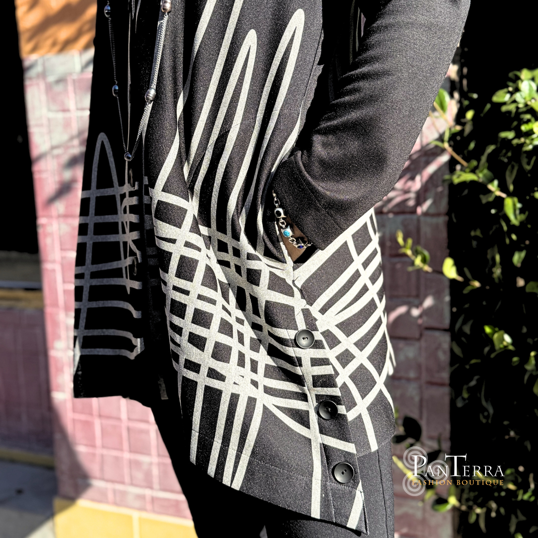 Terra T4570BC Black and Cream Button Front Jacket With Wired Collar