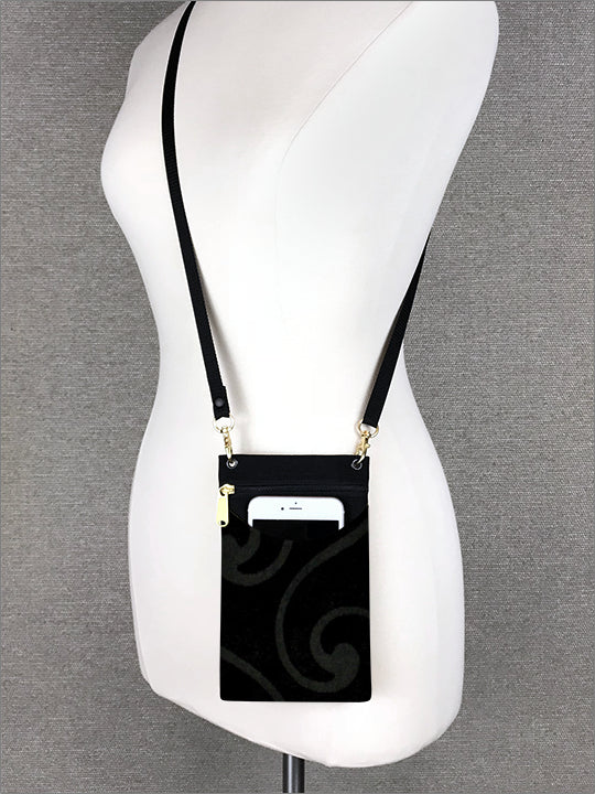 Danny K VILLA BLACK Cell Phone Bag