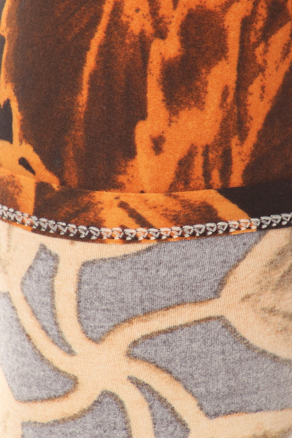 Leggings Depot CPR-S119 Brown and Orange Big Leaf One Size Capri Leggings