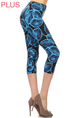 Leggings Depot CPX-S118 PLUS Blue on Black Big Leaf One Size Capri Leggings