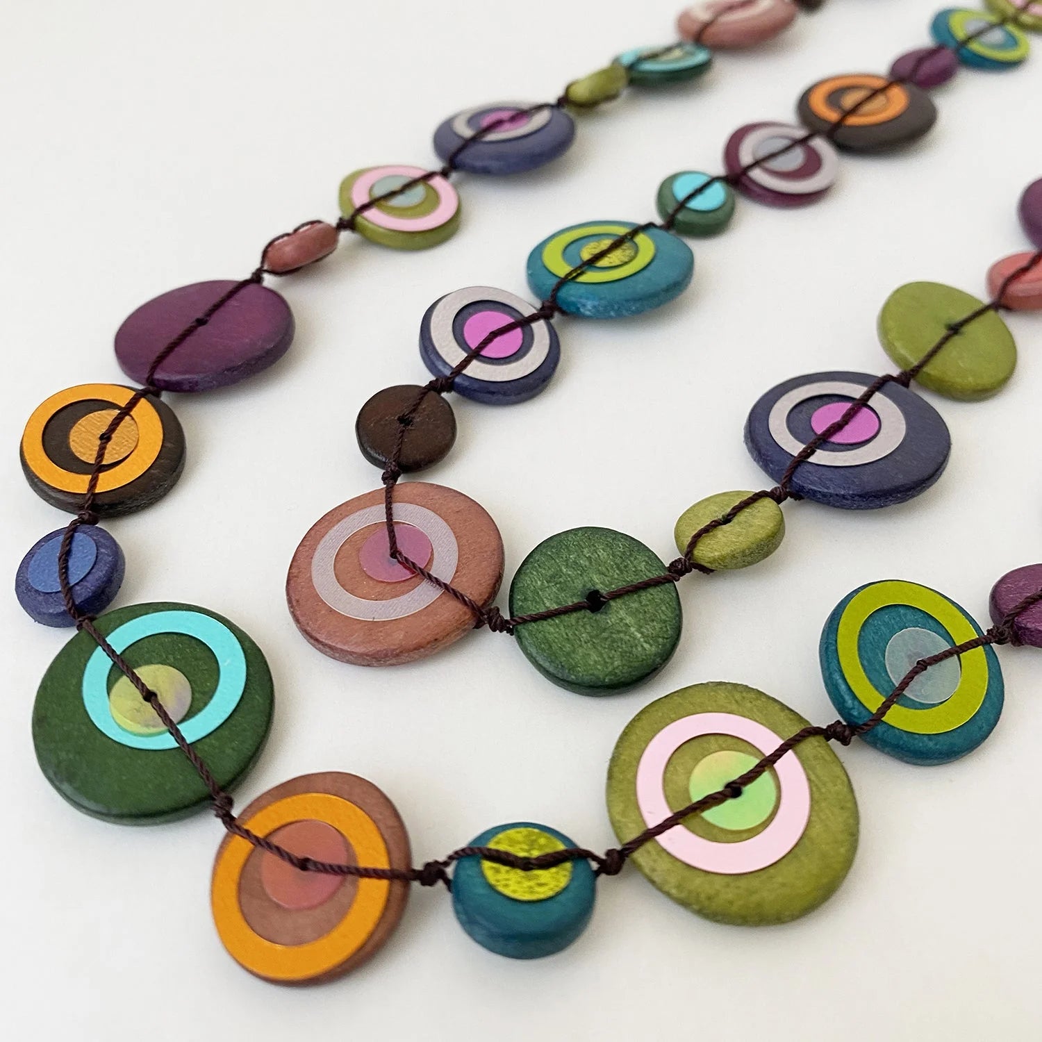Caracol Berry Endless Necklace With Multicolor Flat Discs