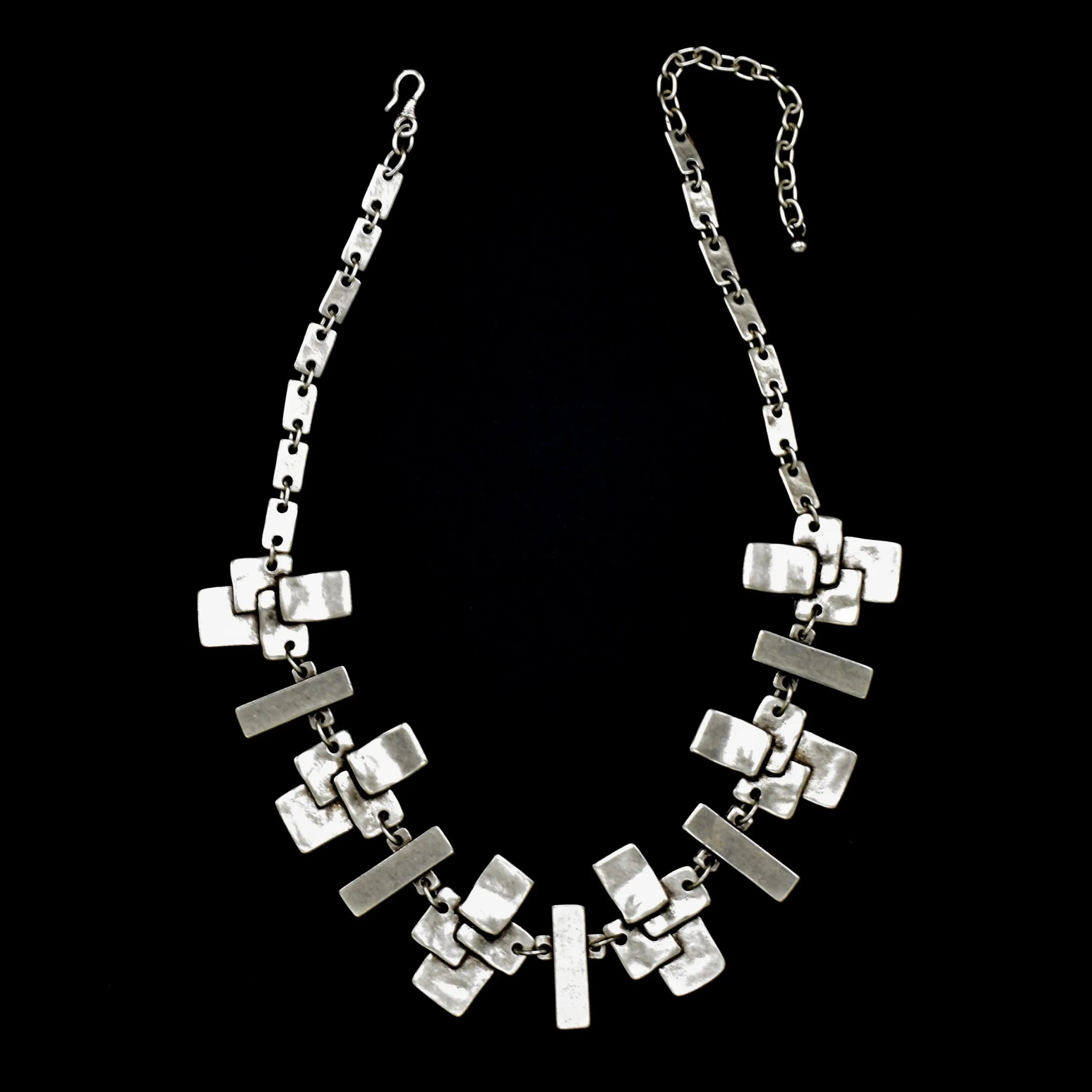Chanour 1540 Handmade Scream Pewter Necklace
