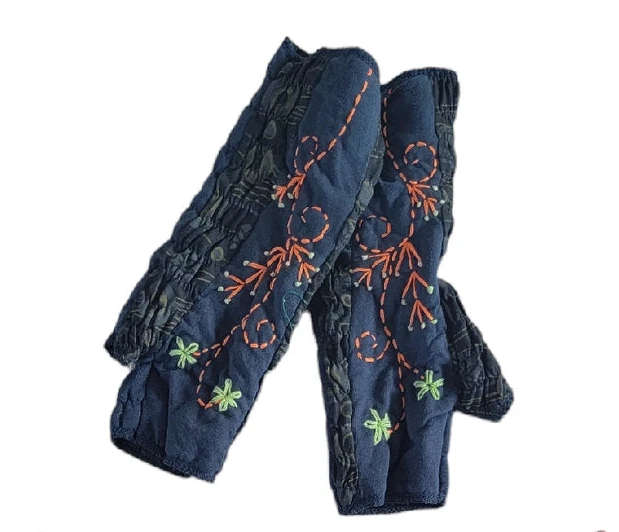 Evergreen Guardian H185NV NAVY Fleece Lined Cotton Handwarmers with Floral Embroidery