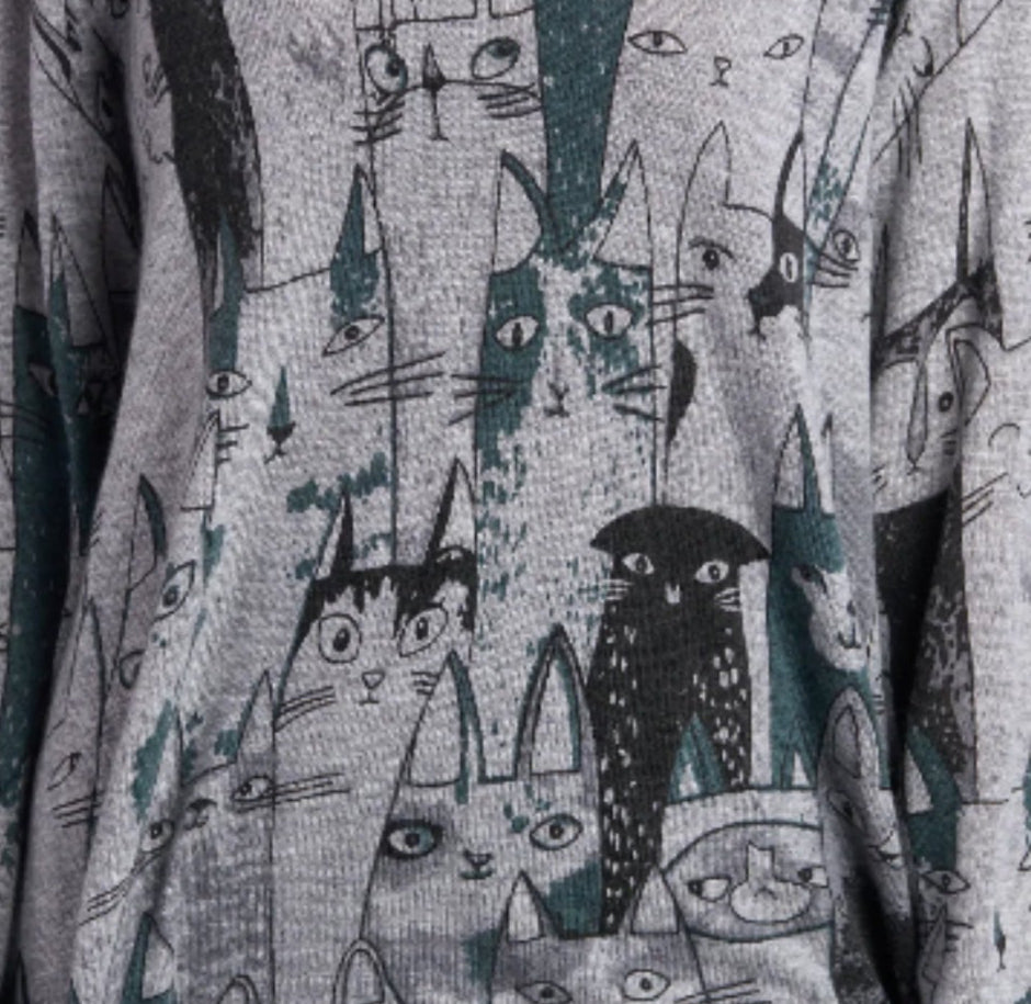 Shana 25703C Cat Printed V-Neck Long Sweater