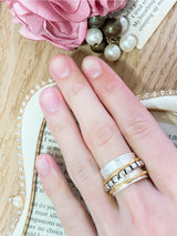 Zoey Simmons B JR2379 Raised Texture Spinner Ring