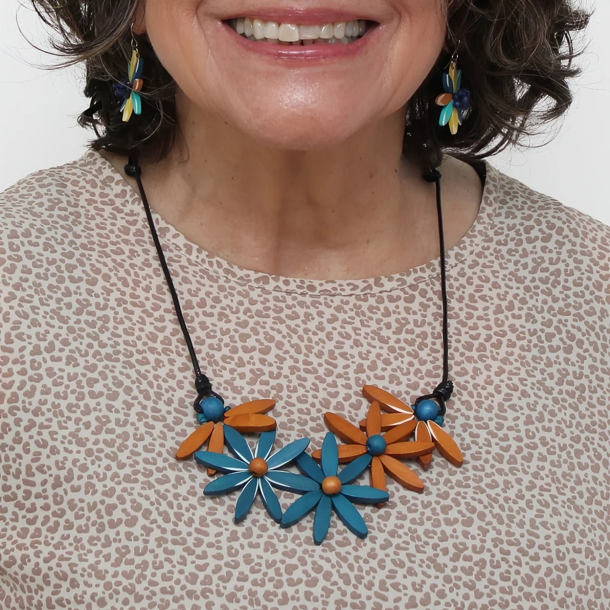 Sylca BP25N35BN BROWN Garland Nectar Statement Necklace