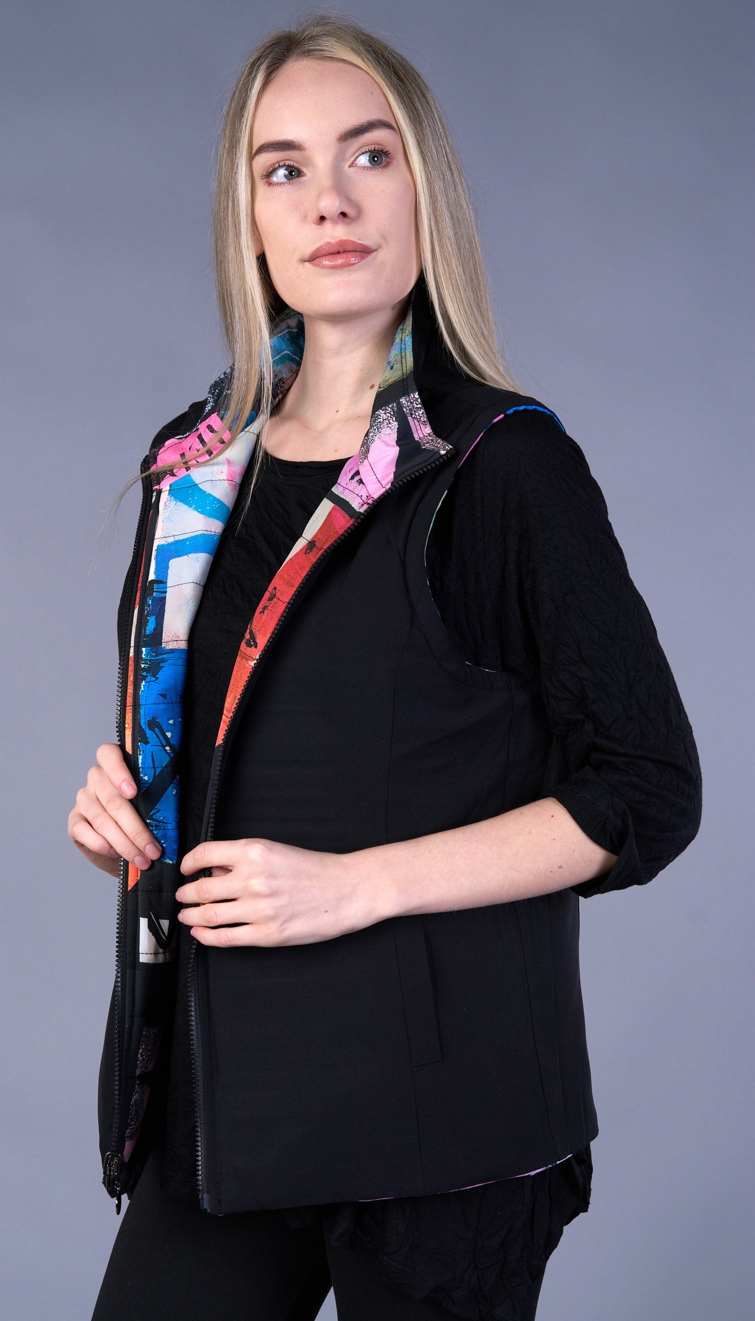 Shana 24722BK Black/Multicolor Reversible Zip Front Vest With Pockets