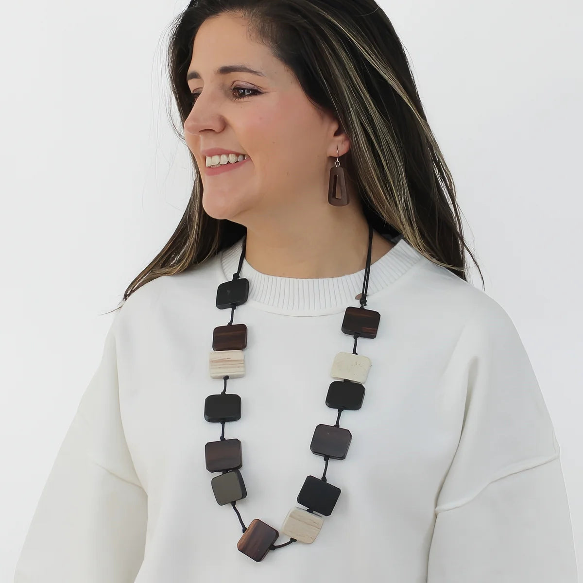 Sylca DW25N02BN Brown Driftwood Essence Necklace
