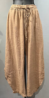Plum Loco WM83424C CAMEL One Size 100% Linen Pant With Button Detail