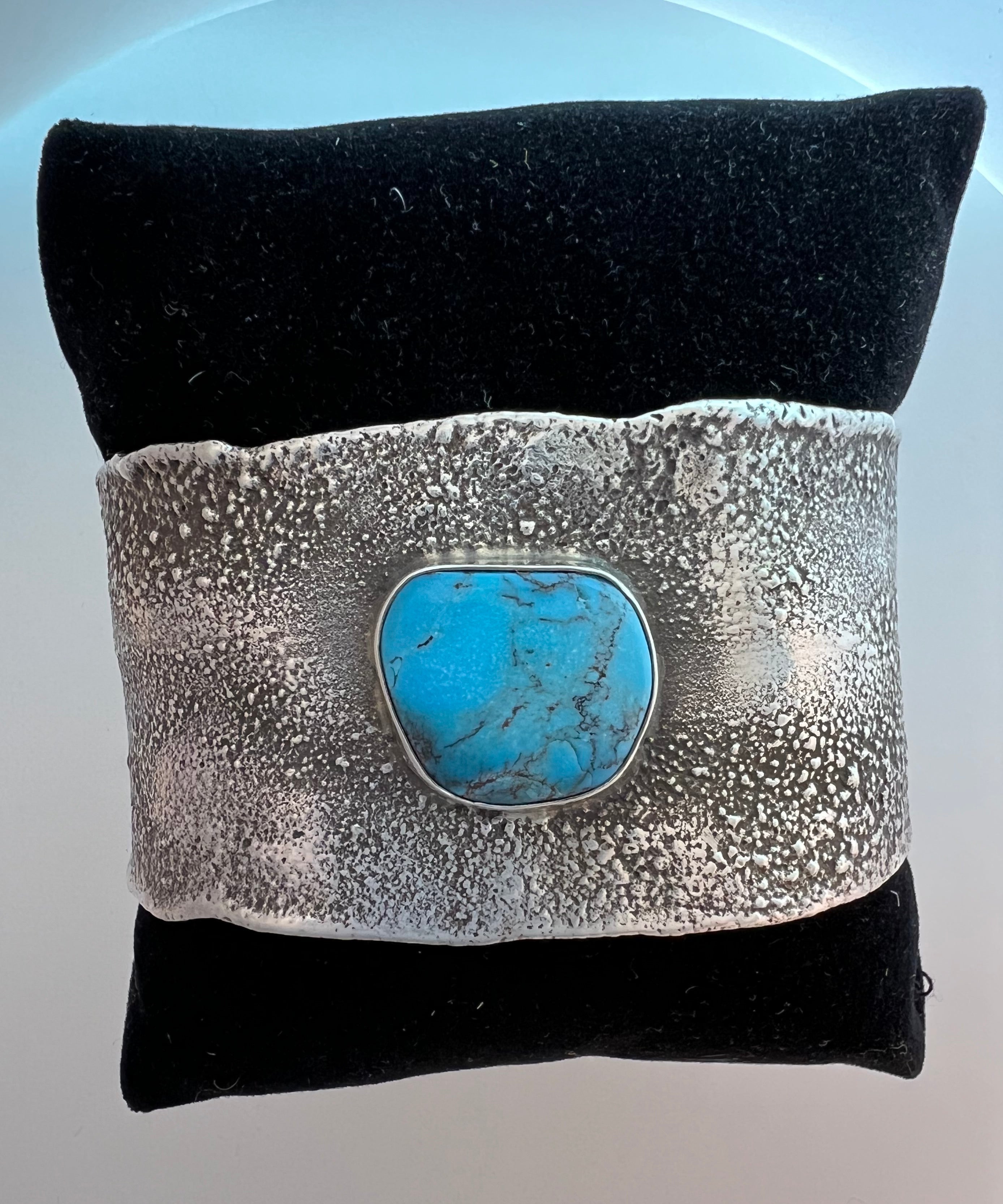 Randall Pipkorn R31 Handmade Bisbee Turquoise and Sterling Silver "Heat Series" Cuff Bracelet 7 1/4"