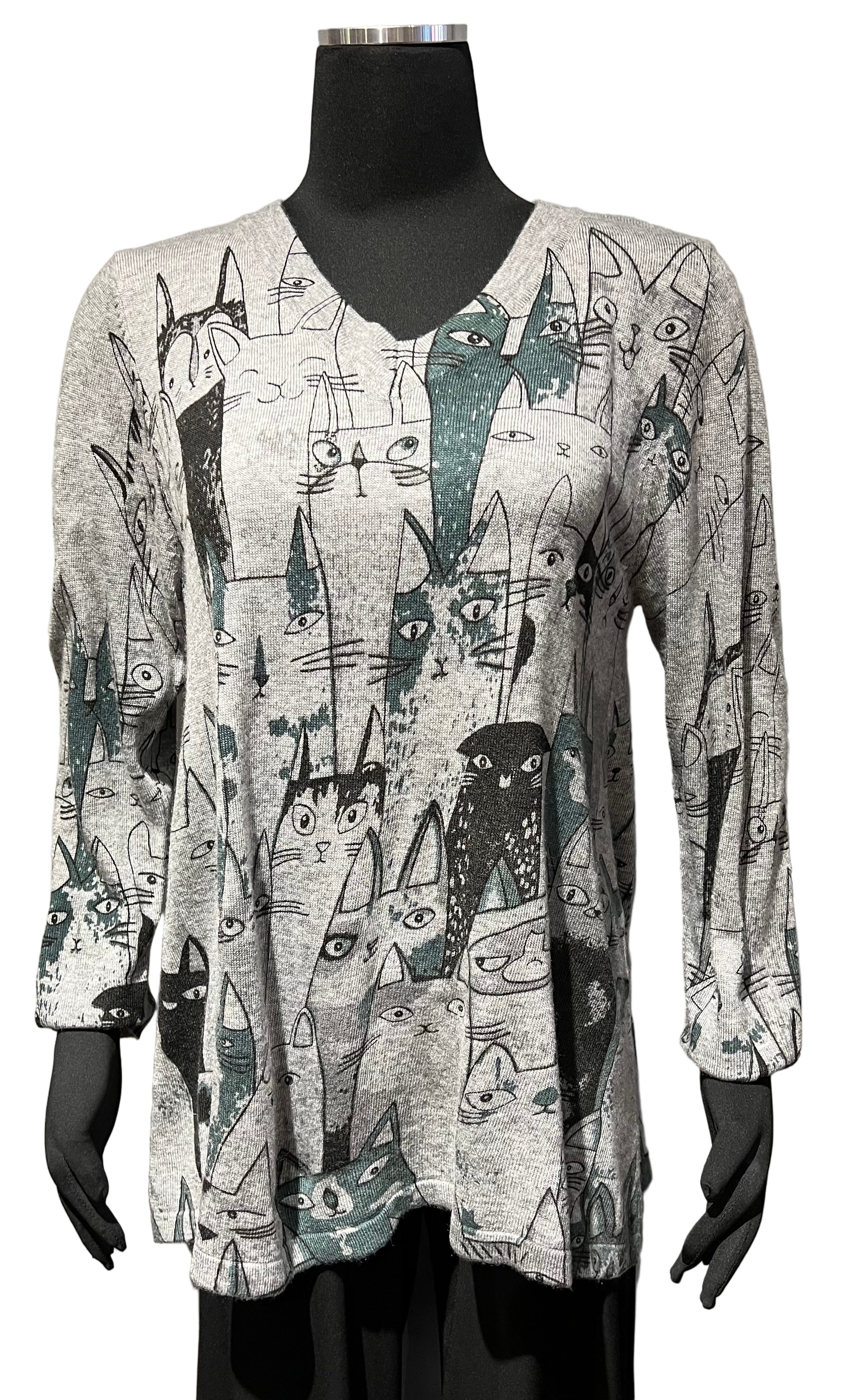 Shana 25703C Cat Printed V-Neck Long Sweater