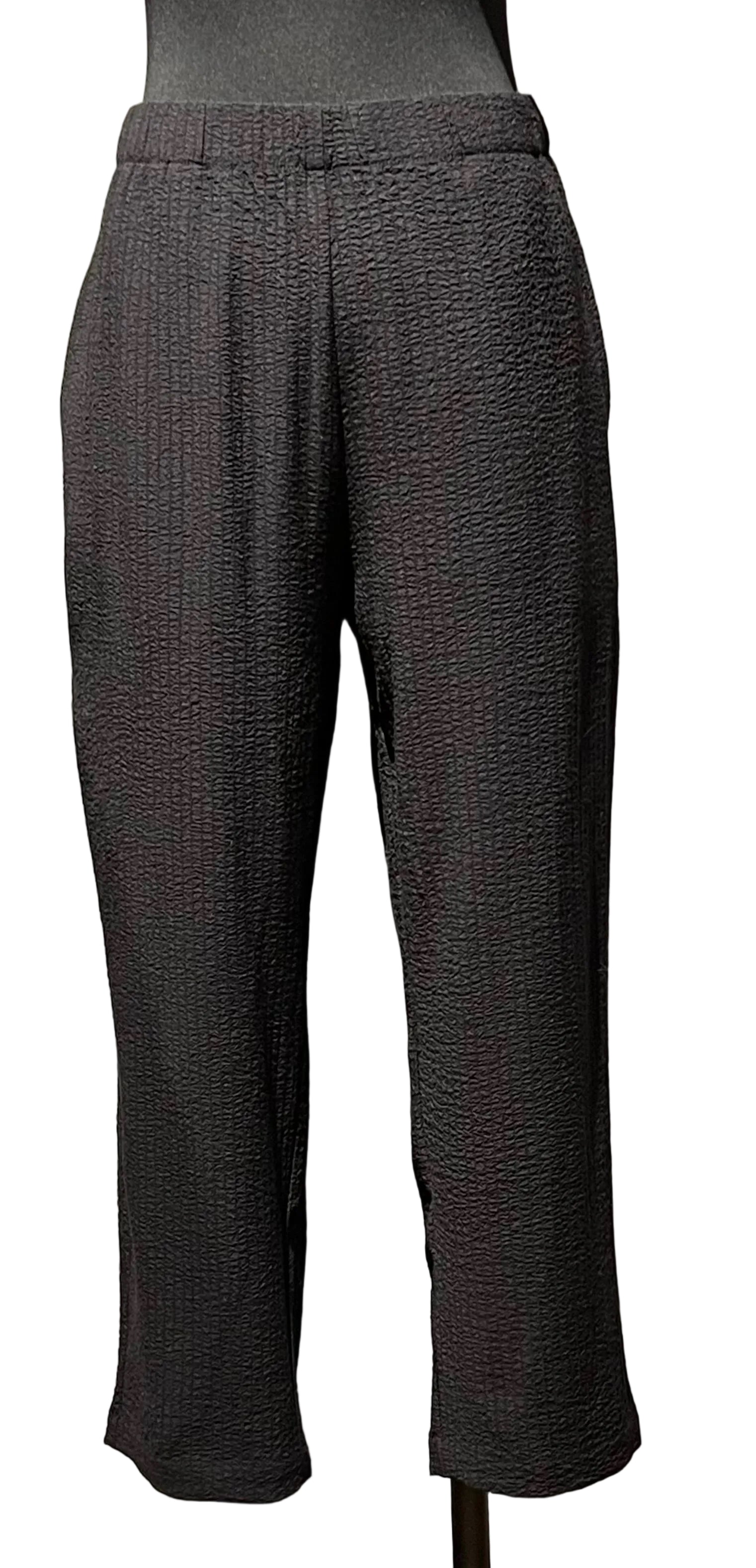 Toofan C88-BK BLACK Flat Front Pull On Capri Pants