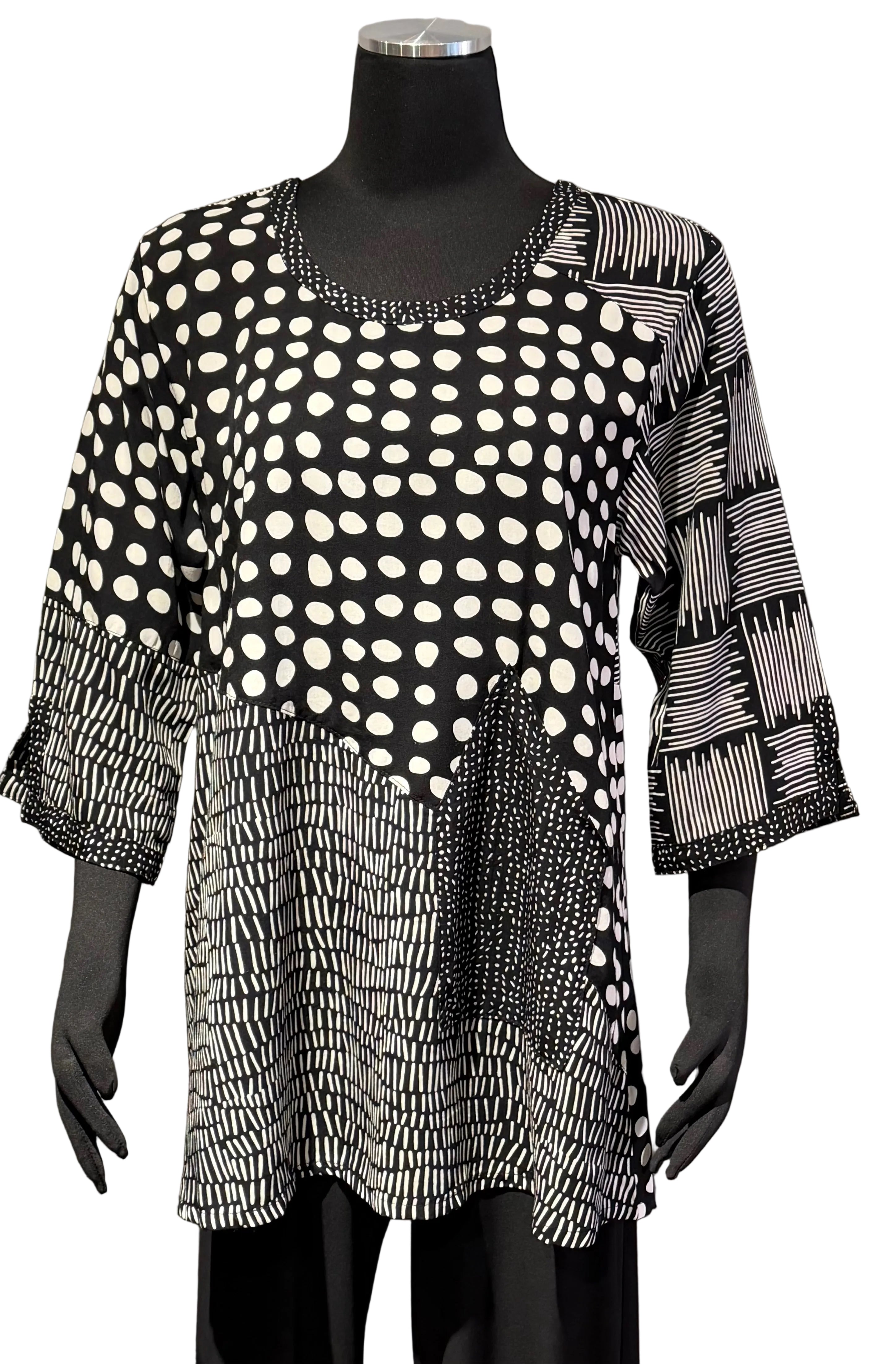 Lyng W1069RBW Black and White Combo Tee