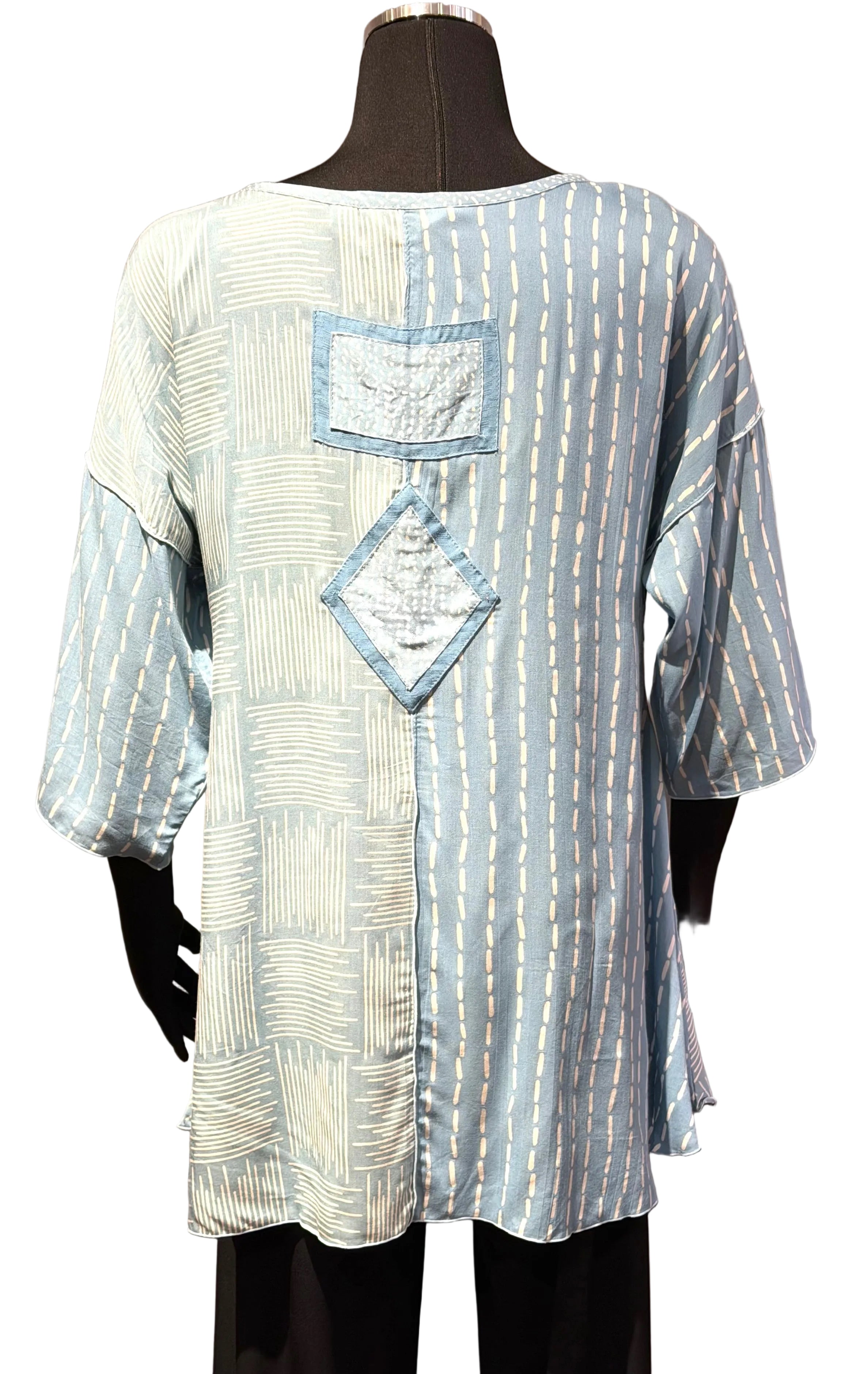 Lyng W1305VAQ Aqua Kiana 3/4 Sleeve Woven Rayon Voile Top