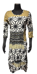 Shana 26337BKG Black and White Print Crinkle Dress With Sage Panels