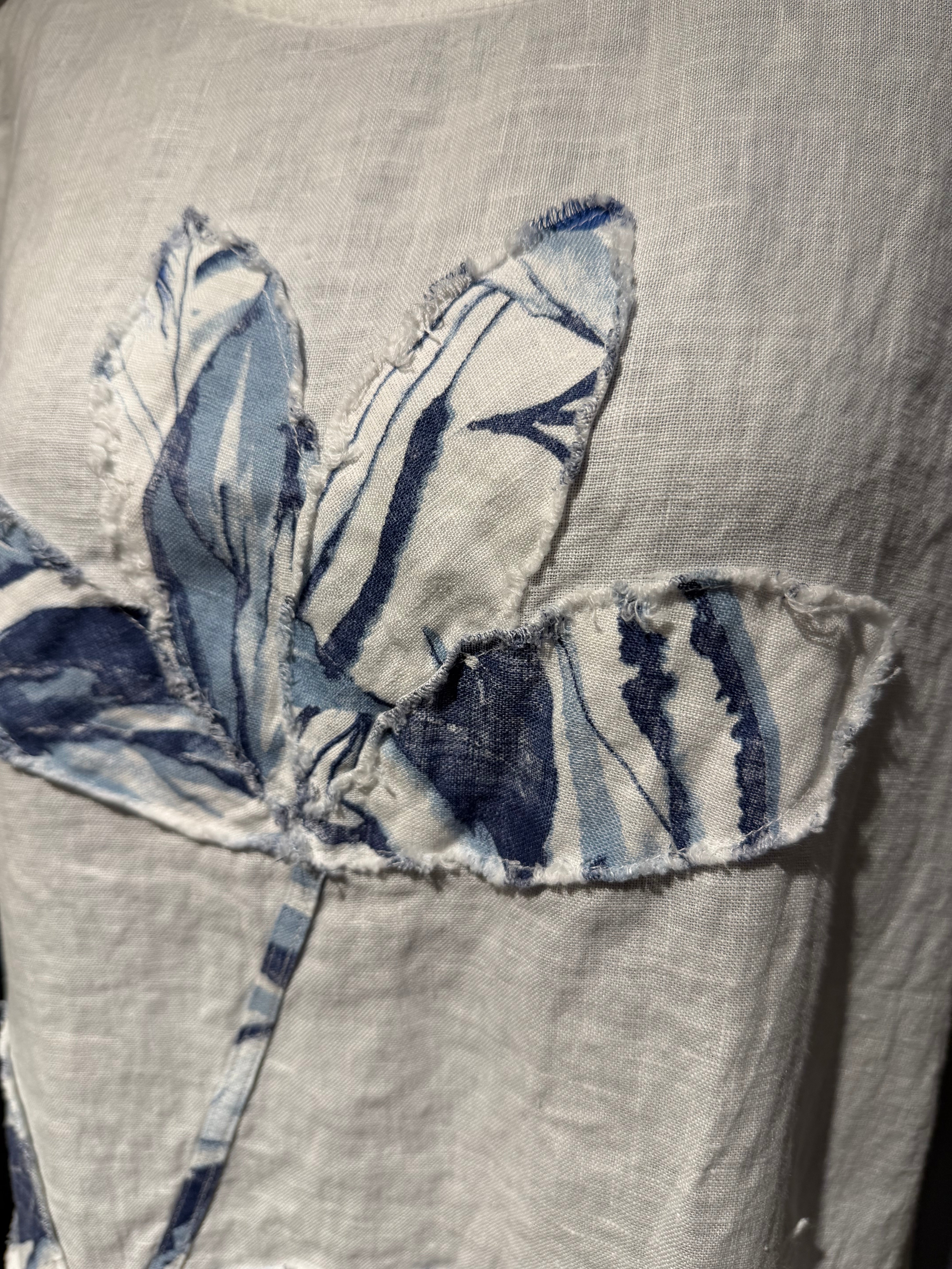 Tempo Paris 12178AWT 100% Linen White Top With Floral Appliqué