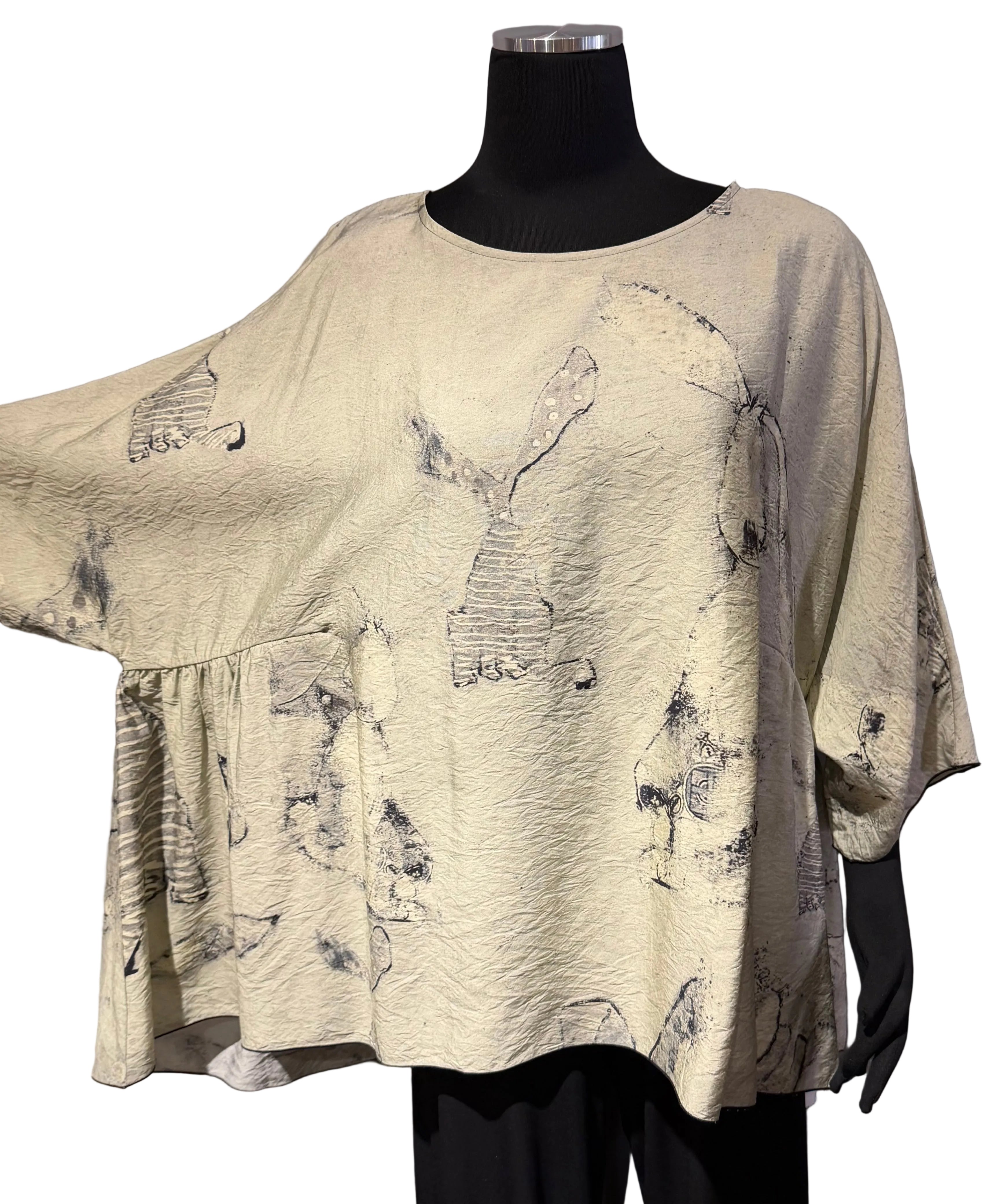 3 Potato 0025225RAB1 25RAB1 One Size 3/4 Sleeve Hand Painted Butterfly Blouse