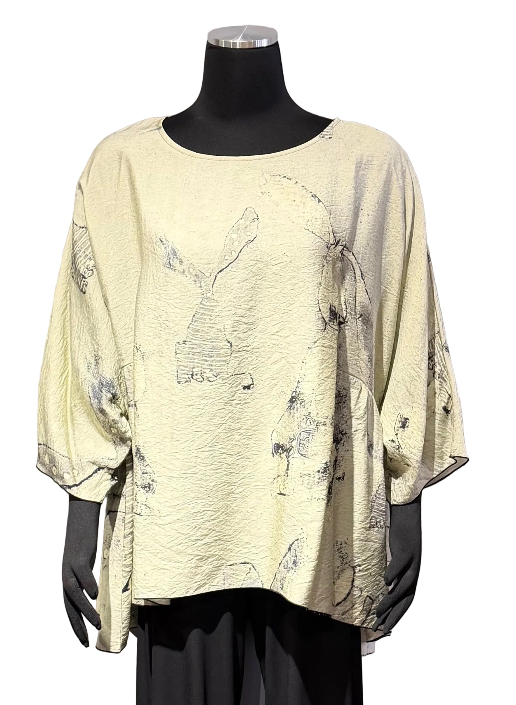 3 Potato 0025225RAB1 25RAB1 One Size 3/4 Sleeve Hand Painted Butterfly Blouse