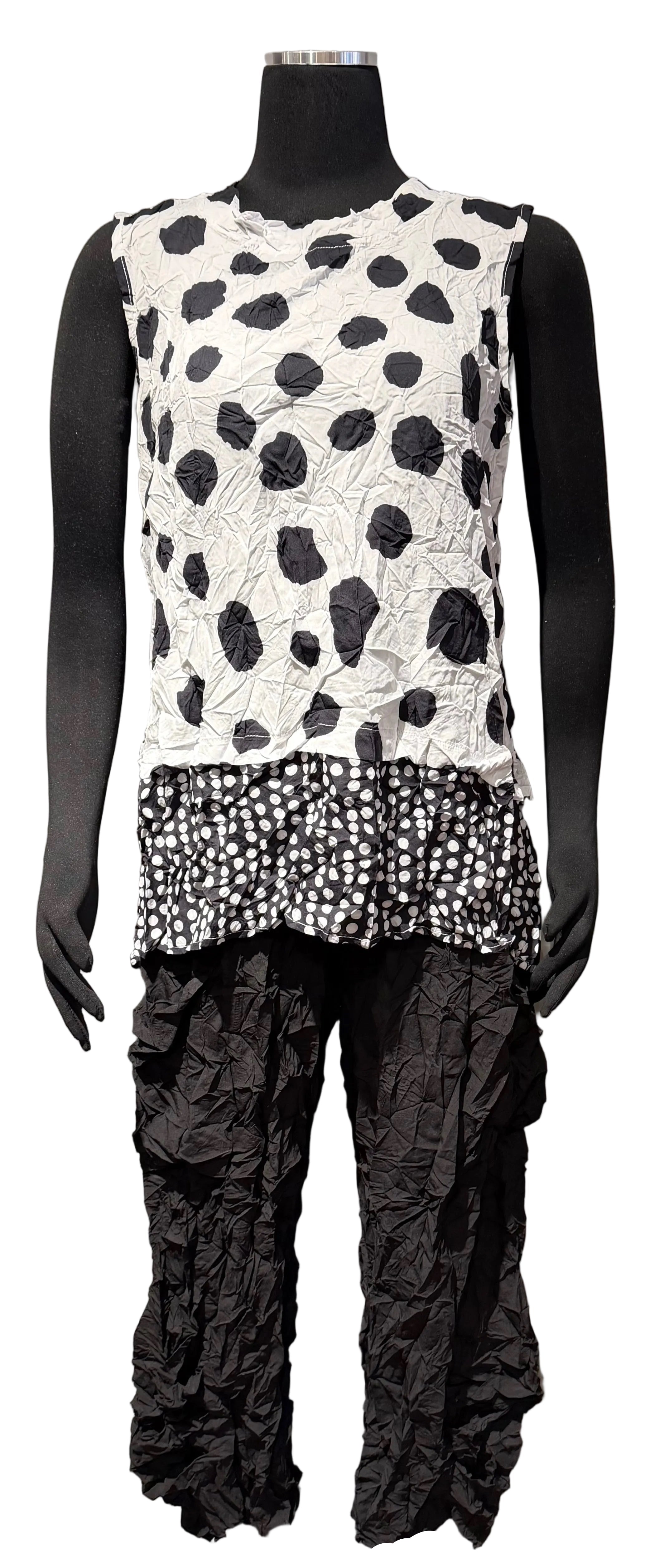 Shana 26091WT Black and White Polka Dot Crinkle Sleeveless Top