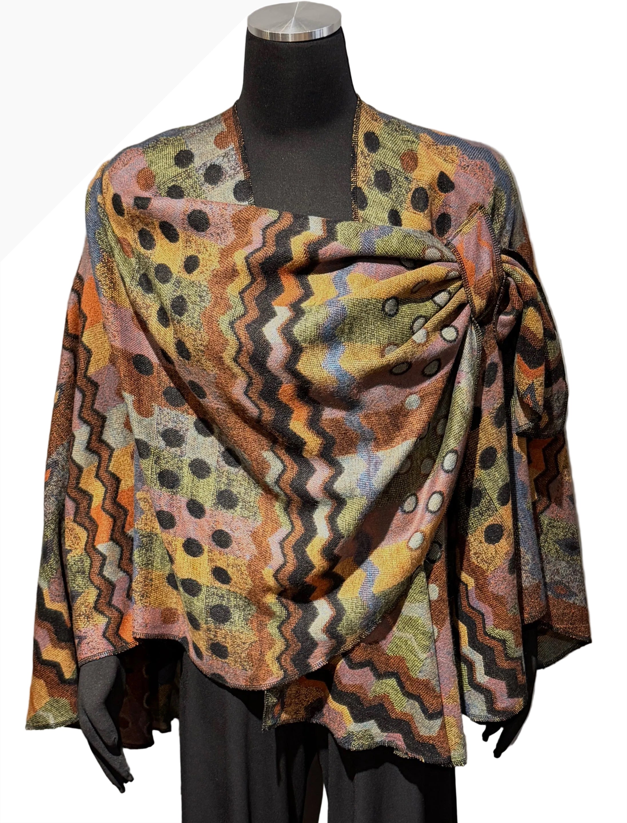 Rapti PSC23 100% Cashmere Reversible Buckle Shawl