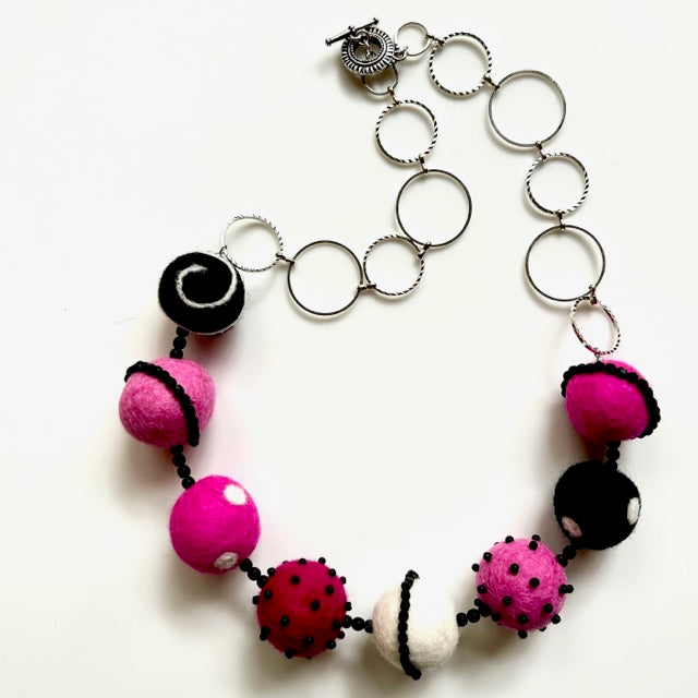 Two Son Jewelry FBSPBW PINK BLACK WHITE Felt Ball Necklace Stainless Steel Ring Chain