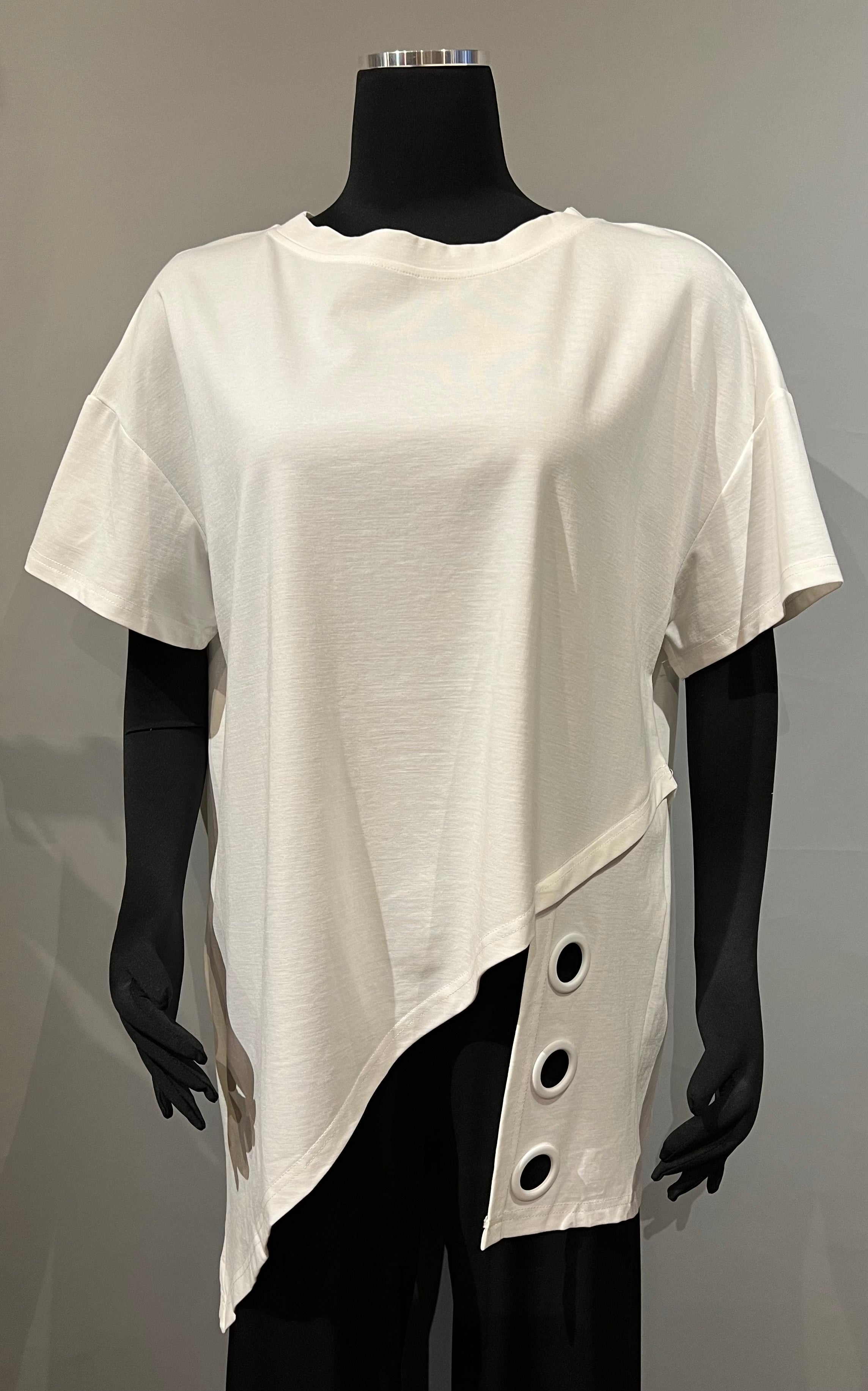 Vanité Couture 1196WT White One Size Short Sleeve Tee Asymmetric Hem With Grommets