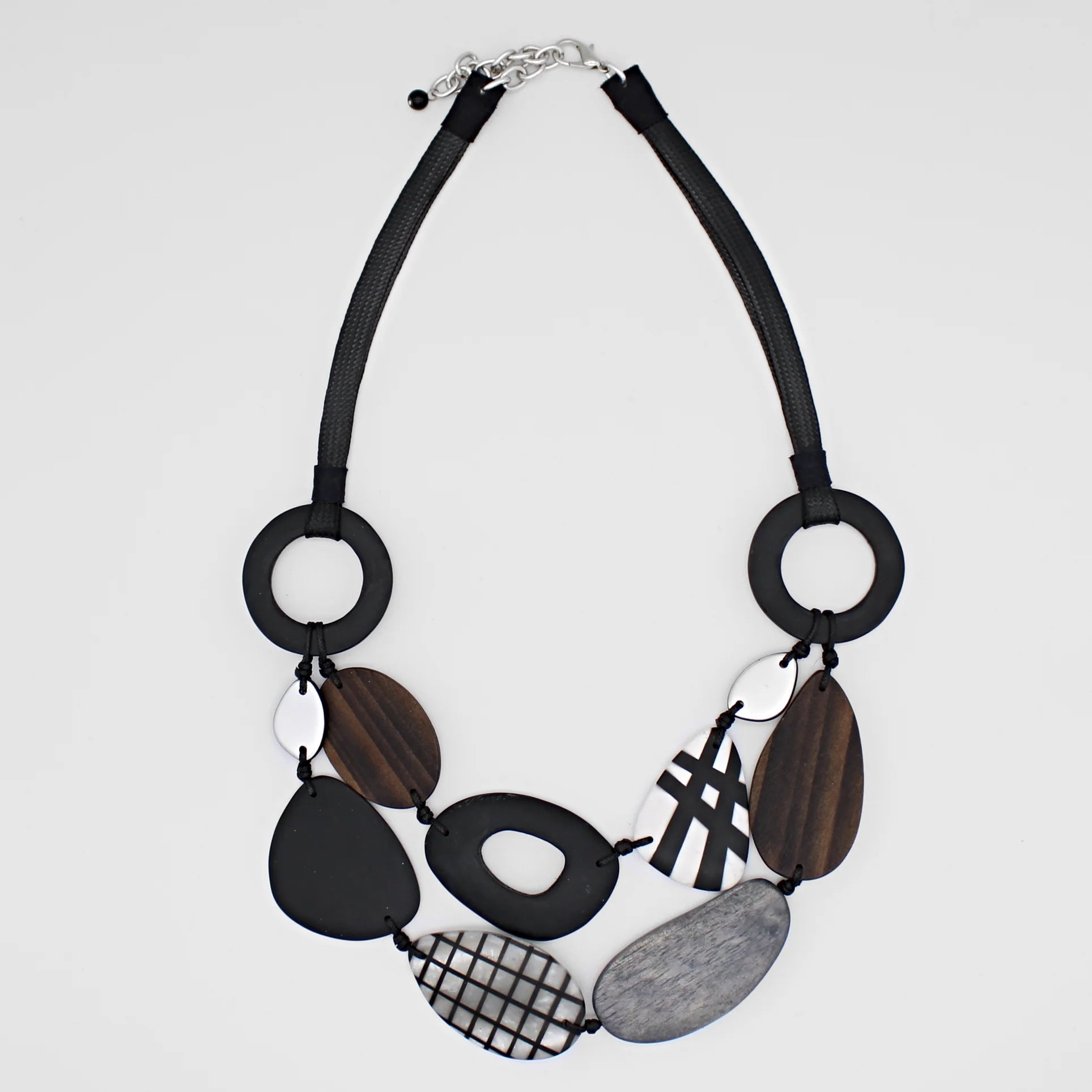 Sylca Black Artistic Crosby Necklace