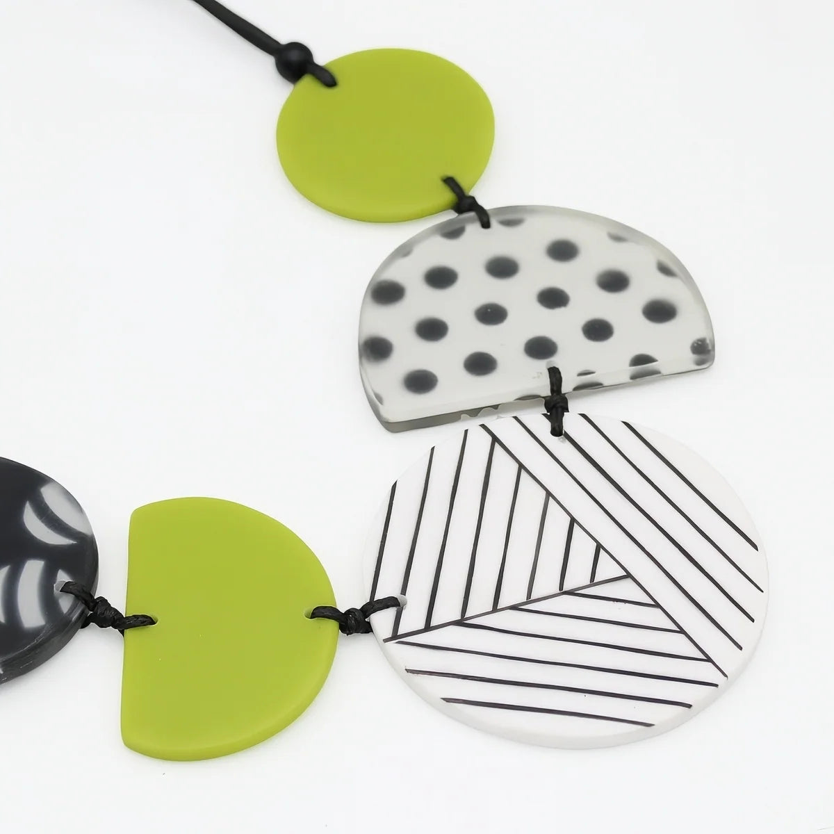 Sylca LS24N27 LIME Palma Necklace