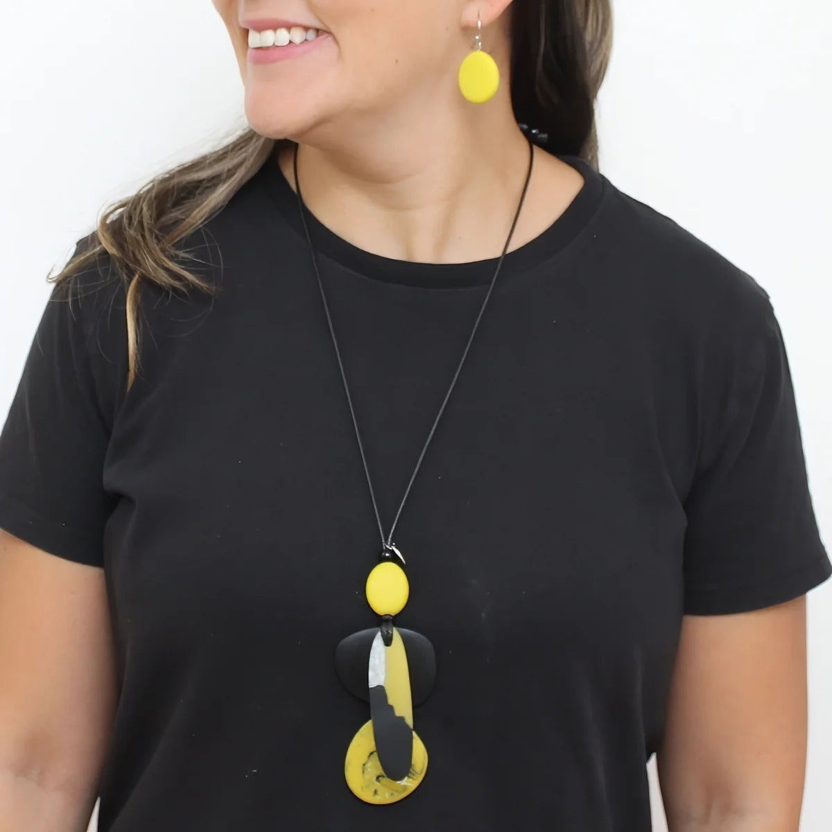 Sylca LS26N37 YELLOW Electric Muse Pendant Necklace