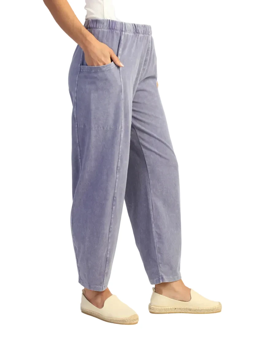 Jess & Jane M100VTB VINTAGE BLUE Mineral Washed Cotton Spandex Lantern Pants With Pockets