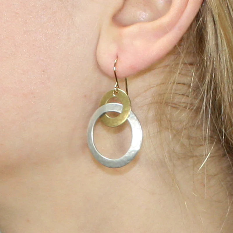 Marjorie Baer E4199DW Intertwined Ring Earring
